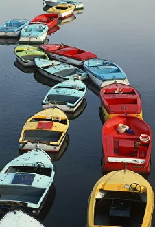 Images Dated 5th September 2019: Small colourful boats for hire on the River Dee, Chester