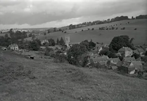 Images Dated 7th January 2020: Small Welsh Village