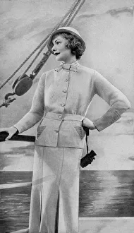 Images Dated 28th October 2015: Smart suit from Jenners for cruise wear