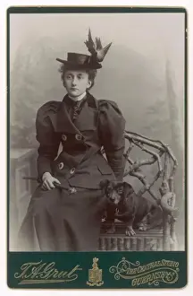 Smart Young Woman 1890S