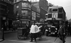 Social / London Policeman