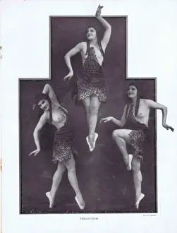 Un Soir de Folie at the Folies Bergere
