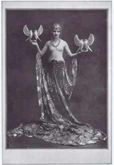 Un Soir de Folie at the Folies Bergere
