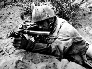 1944 Collection: Soldier of the British First Airborne in action in Arnhem; S