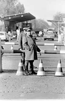 Capitalism Gallery: Soldiers at a checkpoint, East Berlin, Germany