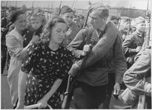 Soldiers Leave for Front