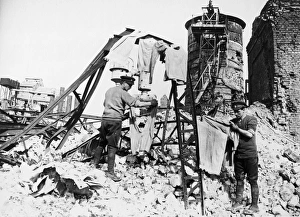 Images Dated 22nd May 2014: Soldiers on the Western Front, WW1