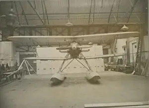 Goring Prints: The sole Gloster Goring, J8674, in seaplane configuration