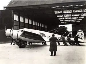 The sole Pander S-4 Postjager, PH-OST
