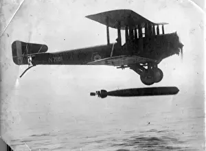 Mkix Prints: Sopwith Cuckoo N7151 dropping a MkIX torpedo