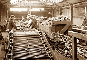 Sorting Prints: Sorting coal at a coal mine