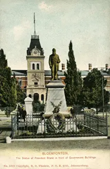 Oct18 Prints: South Africa - Bloemfontein - Statue of President Brand