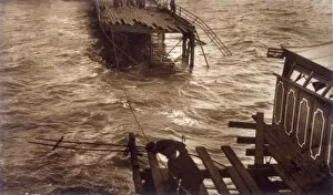 Severely Gallery: Southend Pier Destroyed