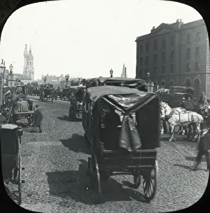 Southern approach to London Bridge