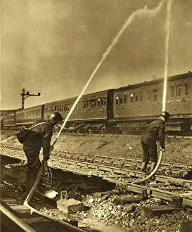 Railways Gallery: Southern Railway Firemen