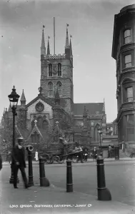 Showcasing Prints: Southwark Cathedral in London