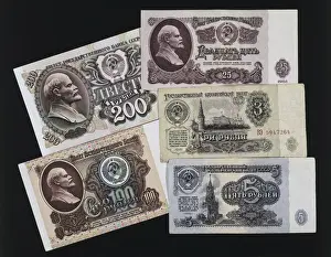 Cyrillic Prints: Soviet money: bills of 3, 5, 25, 100 and 200