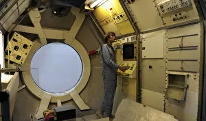 Images Dated 2nd January 2013: Spacelab. Full reusable orbital research laboratory