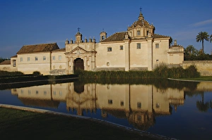 Images Dated 22nd April 2007: Spain. Andalusia. Seville. Island of the Charterhouse. Monas