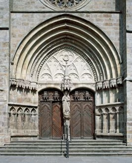 Archivolt Collection: Spain. Balmaseda. Saint Severinus Church