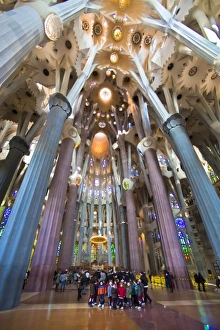 Images Dated 26th January 2011: SPAIN. Barcelona. Expiatory Church of the Holy