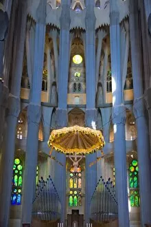 Images Dated 26th January 2011: SPAIN. Barcelona. Expiatory Church of the Holy