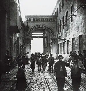 Terrestre Prints: SPAIN. Barcelona. Metallurgists strike in