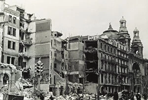 Barcelonese Collection: Spain Barcelona Spanish Civil War Gran Via De