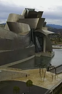 Geografico Collection: SPAIN. Bilbao. Guggenheim Museum Bilbao. Exterior