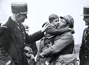 Childish Prints: Spain. Civil War. Republican soldier, with his