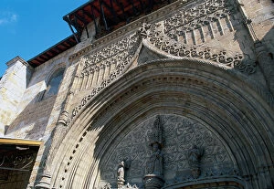 Archivolt Collection: Spain. Guenes. Church of Saint Mary. Facade of the Sun. Deta