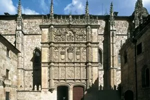 Images Dated 12th December 2012: SPAIN. Salamanca. University of Salamanca. Facade