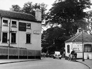 Pickwick Prints: The Spaniards Inn, Hampstead Heath, London, historic watering hole of the famous