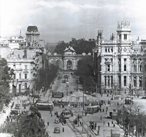Puerta Collection: Spanish Civil War (1936-1939). Cibeles Square
