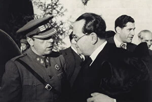 Militarism Collection: Spanish Civil War (1936-1939). Meeting between