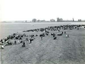 Wisley Prints: Spectators at the 1956 Royal Aeronautical Society Garden?