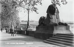 Hinting Prints: The Sphinx in London