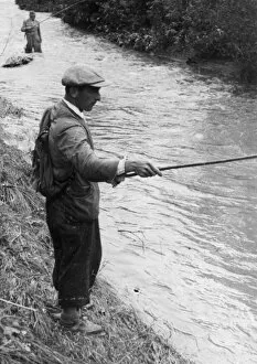 Images Dated 12th July 2011: Sporting Angler