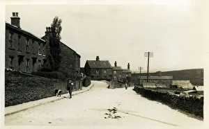 Wentworth Postcard Collection Gallery: Spring Holes