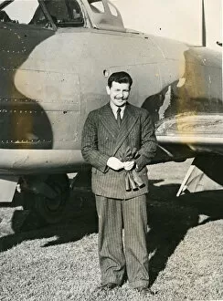 Sqn Ldr Bill Waterton leaves Gloster Meteor EE549 at Fa?