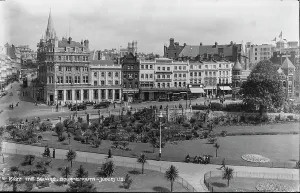 The Square, Bournemouth