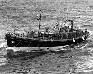 Fund Gallery: St Cybi lifeboat, Civil Service No. 9