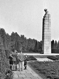 Commemorating Prints: St Julien war memorial, Langemark, Belgium
