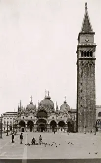 Marco Prints: St. Marks Square - Venice - the Duomo and Campanile
