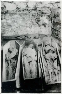 Scary Prints: St. Michan's Mummies - St. Michan's Church - Dublin, Ireland