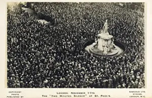 St. Pauls, London - 1st Remebrance Day - 2 minutes silence