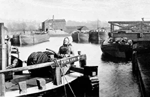 Stanley Ferry - canal boats