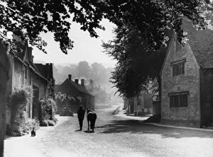 Images Dated 19th July 2016: Stanton Village 1940S