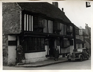 Alfriston Gallery: The Star Inn with Morris 12 Vintage Car, Alfriston, Sussex