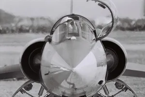 Dont Prints: Starfighter head-on